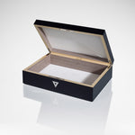 Henley Triangle Monochrome Box